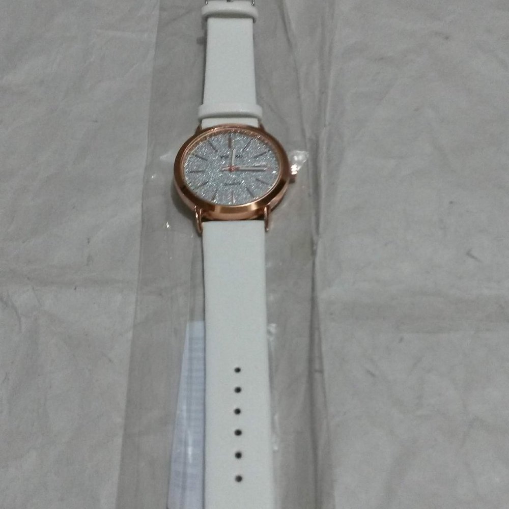 Marco Villari Gillian Watch - More Pics